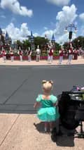 ThemeParkMama-disneywithcece