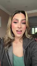 Danielle | Makeup Reviews 💄-danielleblendzz