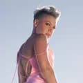 P!NK-pinkofficial