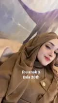 EisLucinta Hijab-eislucinta